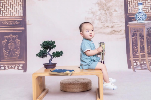 栖霞宝宝多久不用拍嗝